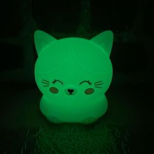 New Eccolo Ambient light mini lamp soft squishy white cute kitty